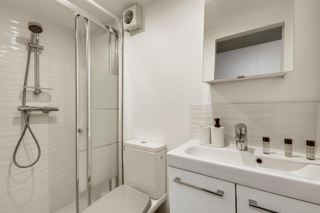 Apartament Modern French Studio In Paryż Zewnętrze zdjęcie